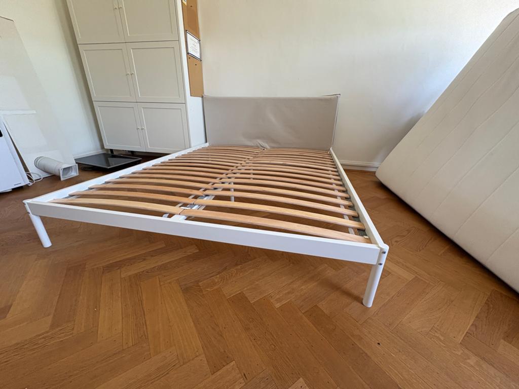 IKEA Bed 140x200cm met lattenbodems en matras, Huis en Inrichting, Slaapkamer | Bedden, Ophalen, Gebruikt, Wit, Tweepersoons