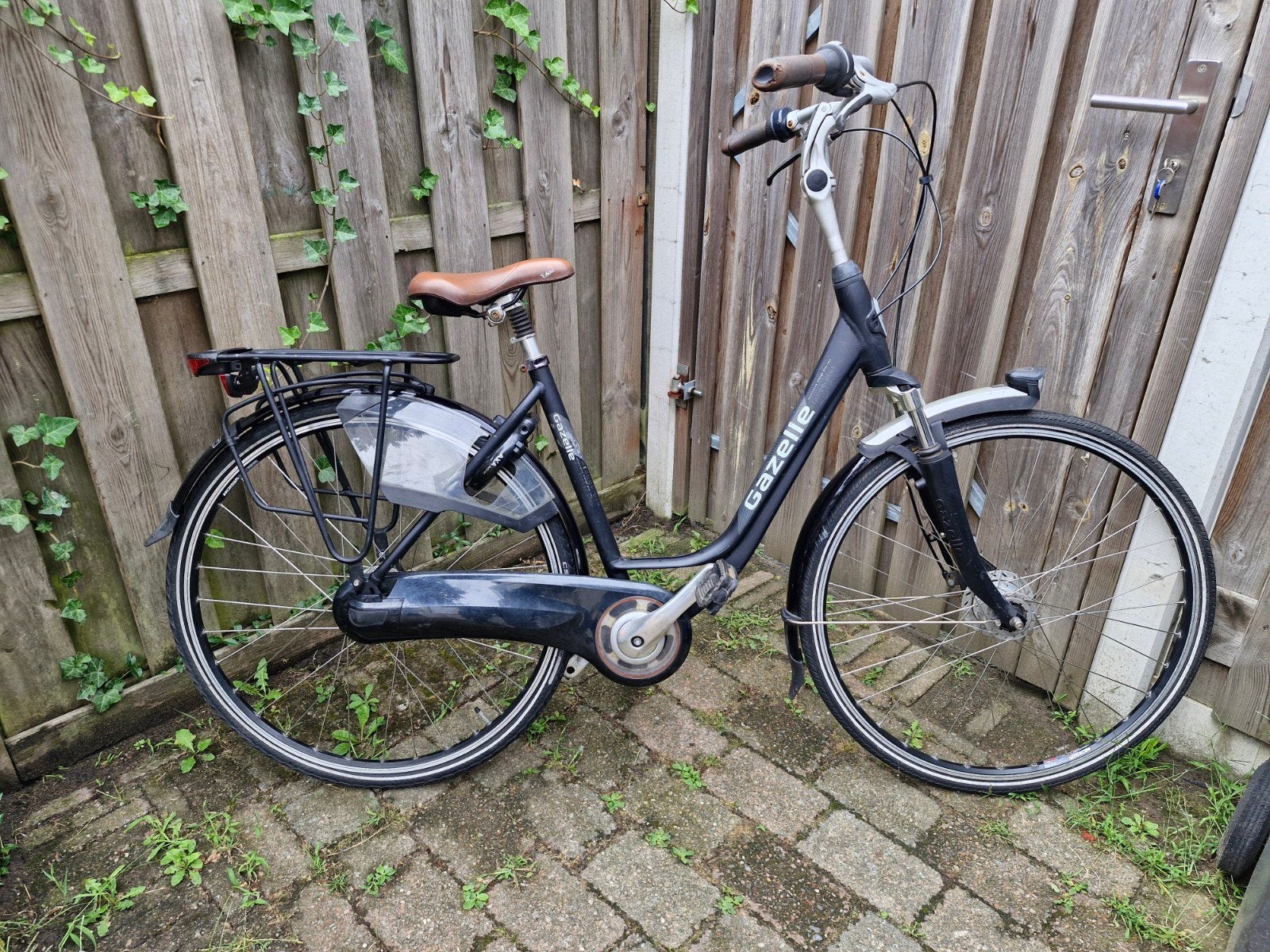TE KOOP AANGEBODEN SUPER MOOIE GAZELLE DAMESFIETS., Ophalen, 47 tot 50 cm, Versnellingen, Zo goed als nieuw