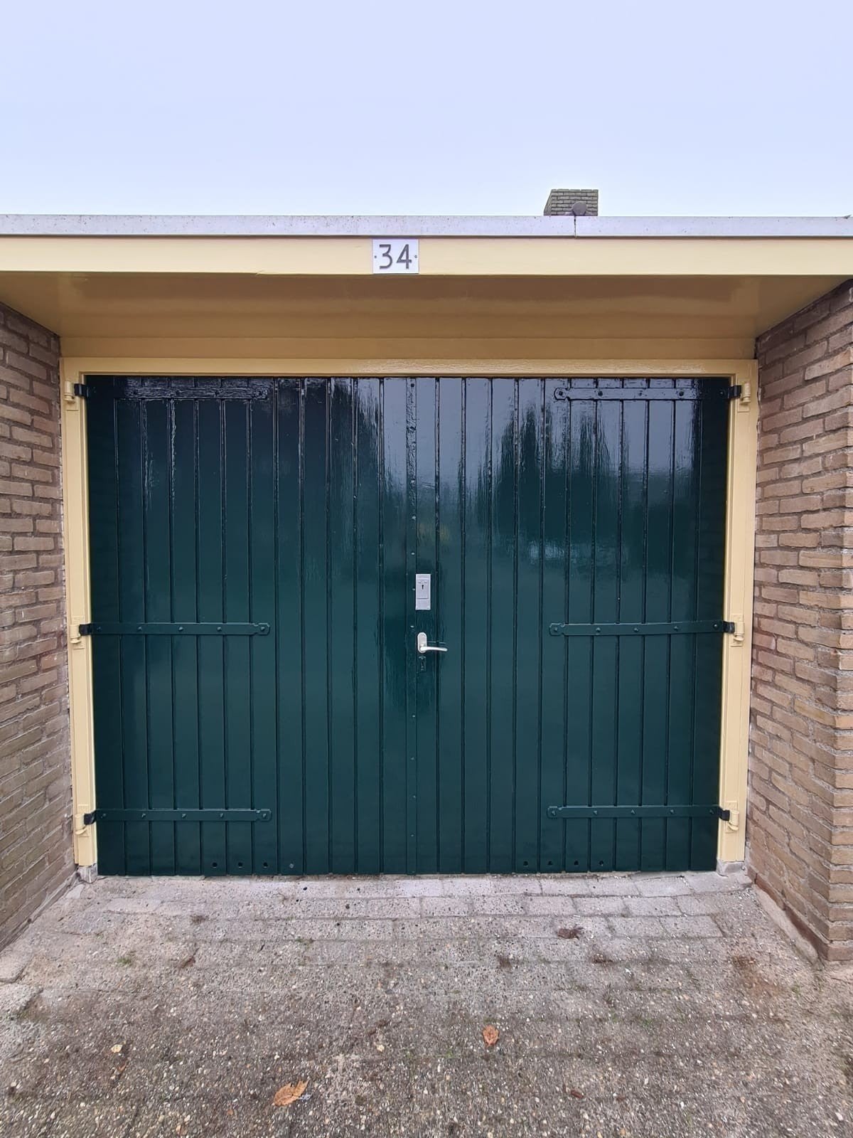 Ruime garage box te koop in Arnhem Noord, Auto diversen, Autostallingen en Garages