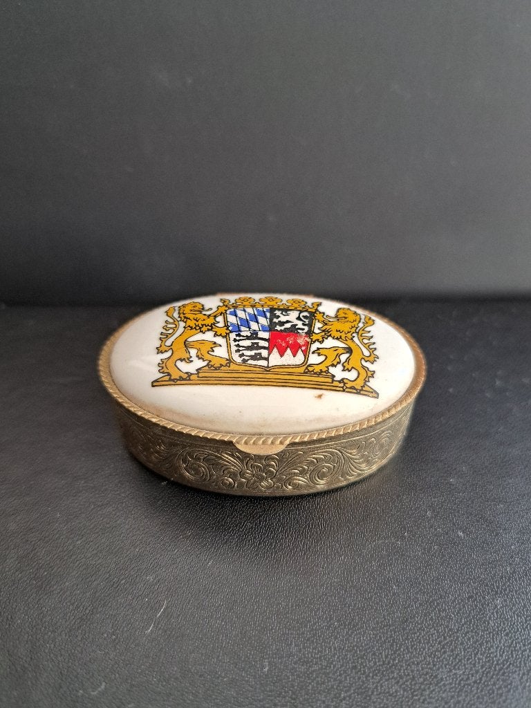 Pillendoosje met wapen, Ophalen of Verzenden