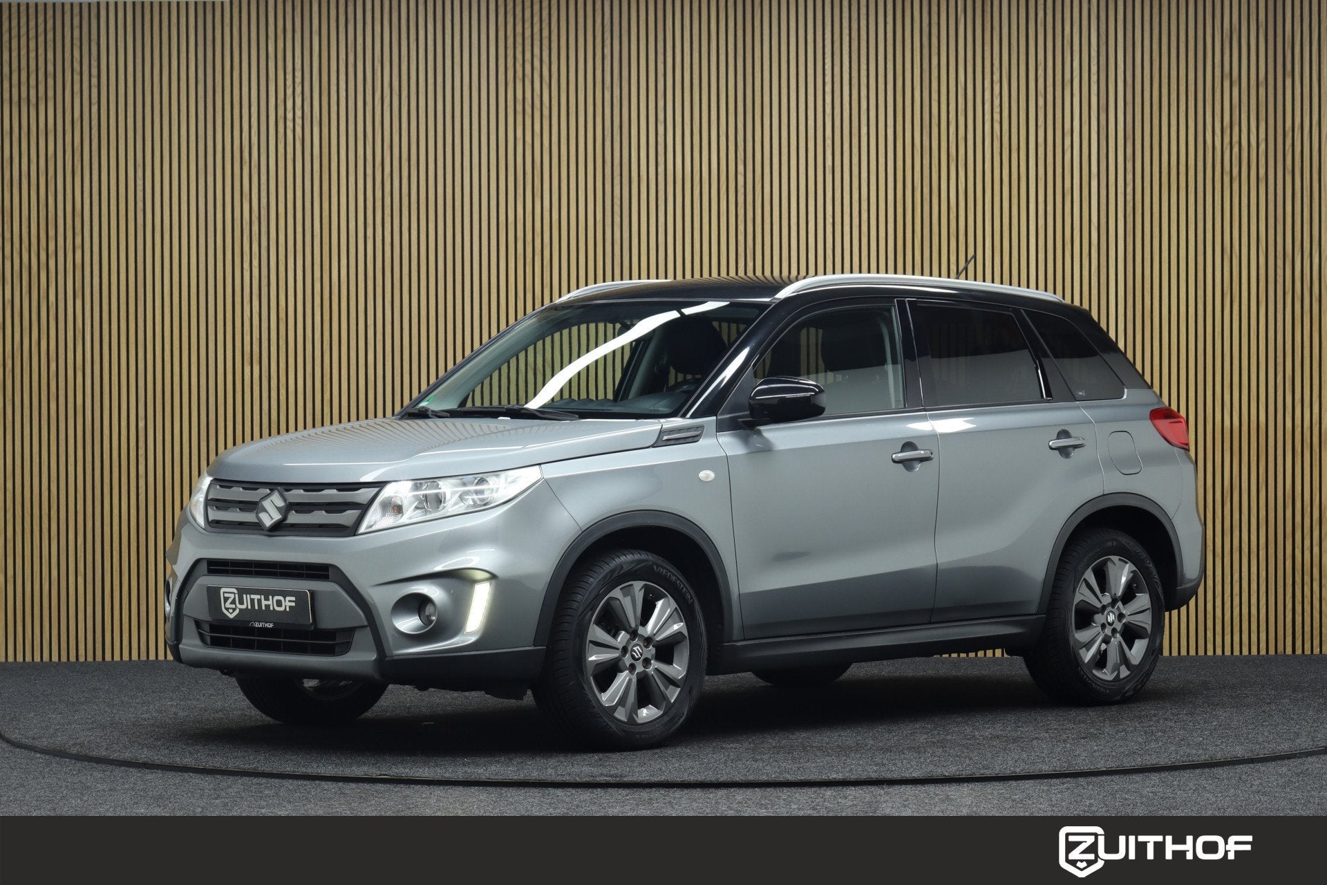 Suzuki Vitara 1.6 Exclusive Allgrip 4X4 | Adaptive Cruise |, Auto's, Keurmerk '100% Onderhouden', Dealer onderhouden, Stof, 4 cilinders