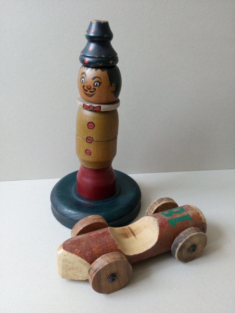 Oude houten stapelpop en raceauto. Prijs p/st.vanaf, Ophalen of Verzenden
