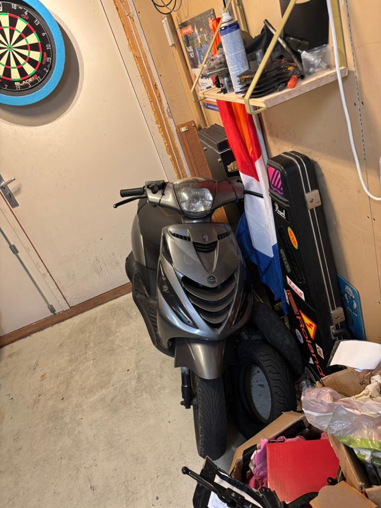 Piaggio Zip 70cc Stage 1 - Gereviseerd Blok, Bromplaat, Ophalen, Zo goed als nieuw, Maximaal 45 km/u, Tweetakt