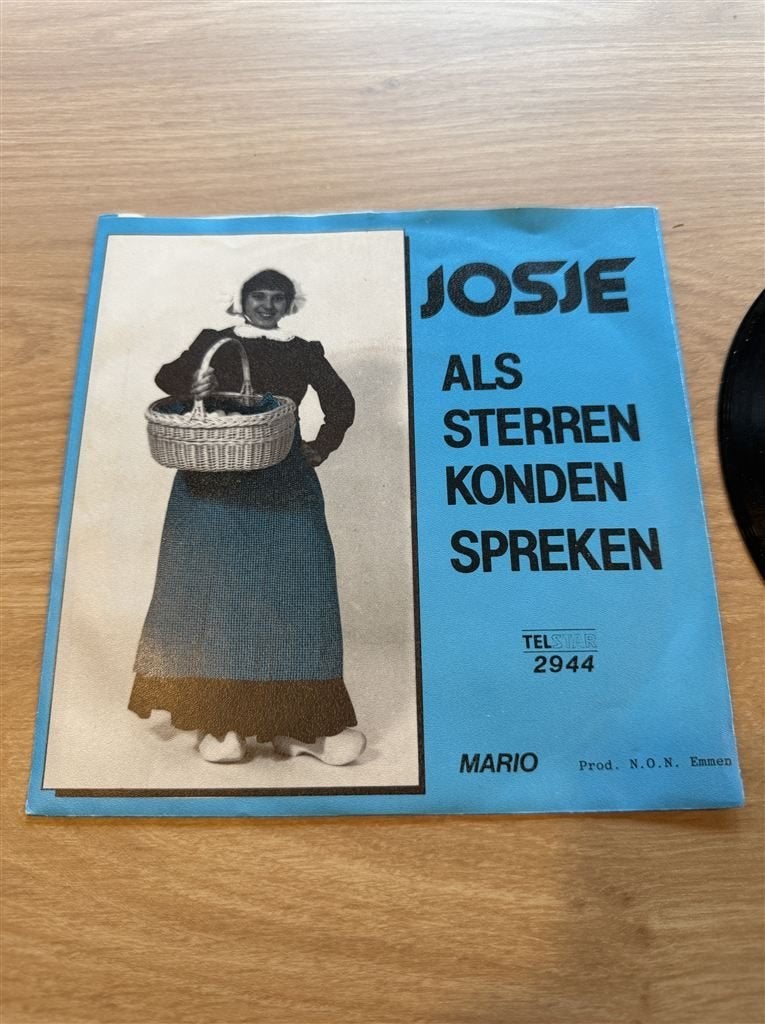 Josje - Als sterren konden spreken, Ophalen of Verzenden, Zo goed als nieuw, Nederlandstalig