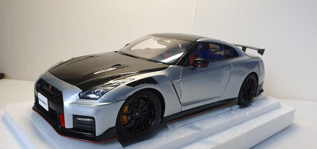 AUTOart Nissan GT-R (R35) NISMO Special edition, Hobby en Vrije tijd, Modelauto's | 1:18, Ophalen of Verzenden, Nieuw, Autoart