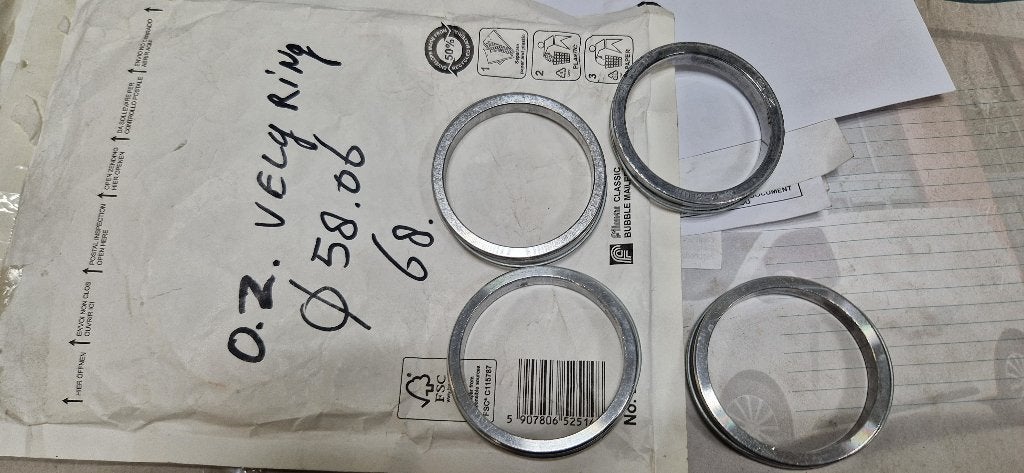 O.Z naafringen 68mm >58 mm, Ophalen of Verzenden