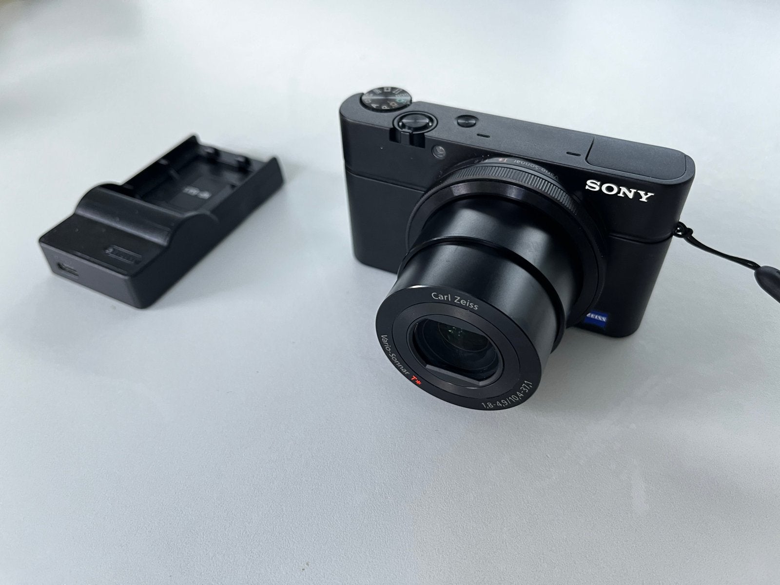 Sony RX-100 Mark I Compact Camera, 20 Megapixel, Compact, Ophalen of Verzenden, Zo goed als nieuw