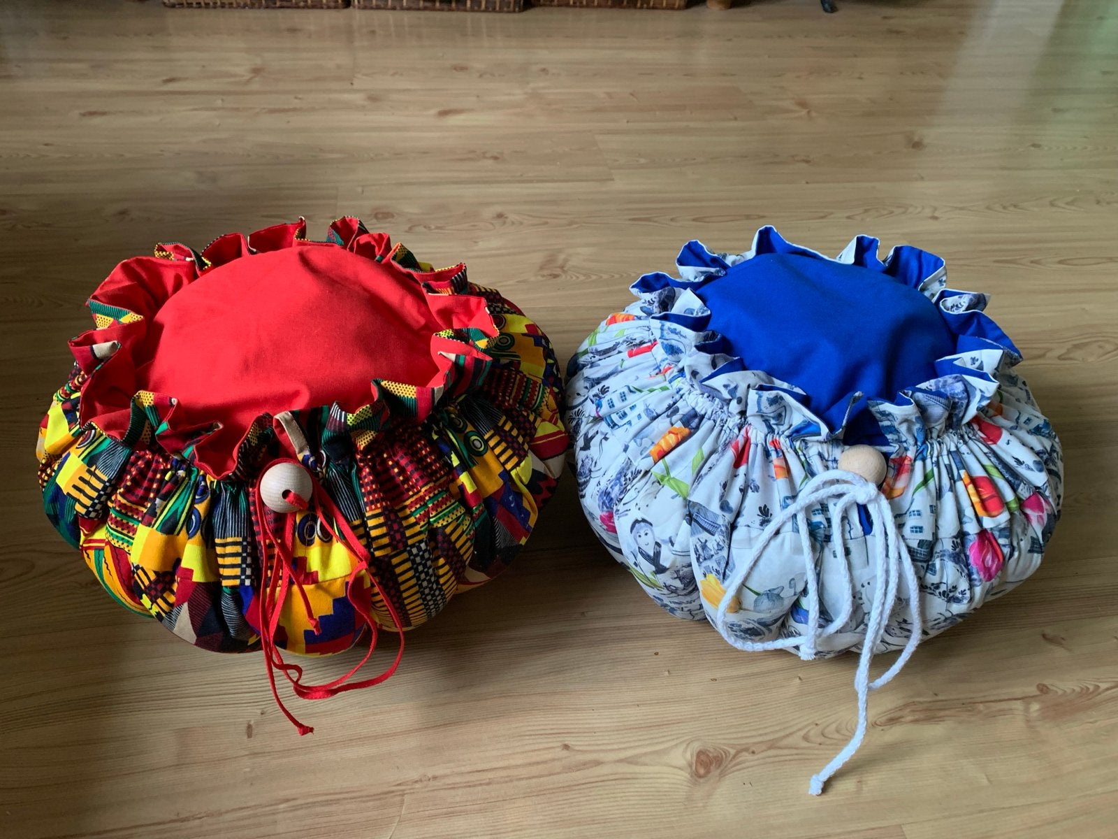 2 x Wolly ghanese (nieuw) stof en delfts blauw (bijna nieuw), Ophalen of Verzenden, Zo goed als nieuw