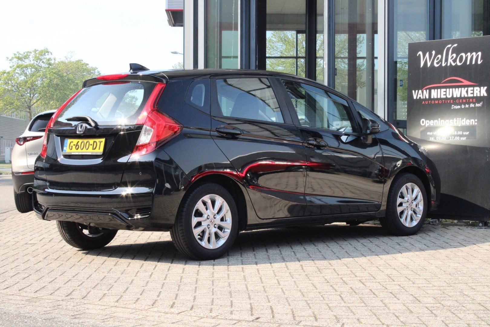 Honda Jazz 1.3 i-VTEC 102pk Automaat Comfort | Dealeronderho, Auto's, Honda, 12 maanden, Gebruikt, 4 cilinders, Bedrijf