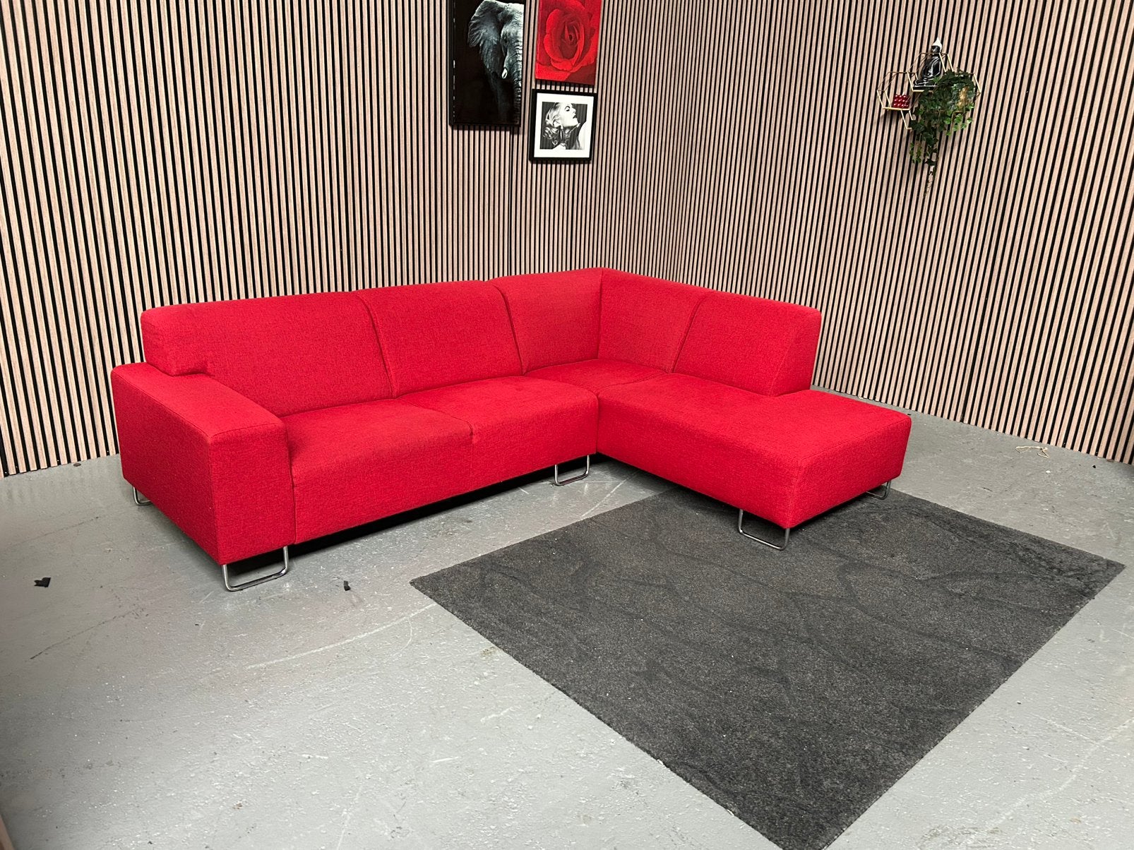 GRATIS LEVERING Hoekbank Rood 270X195 GEREINIGD, Hoekbank rood, Hoekbank, 300 cm of meer, Ophalen of Verzenden