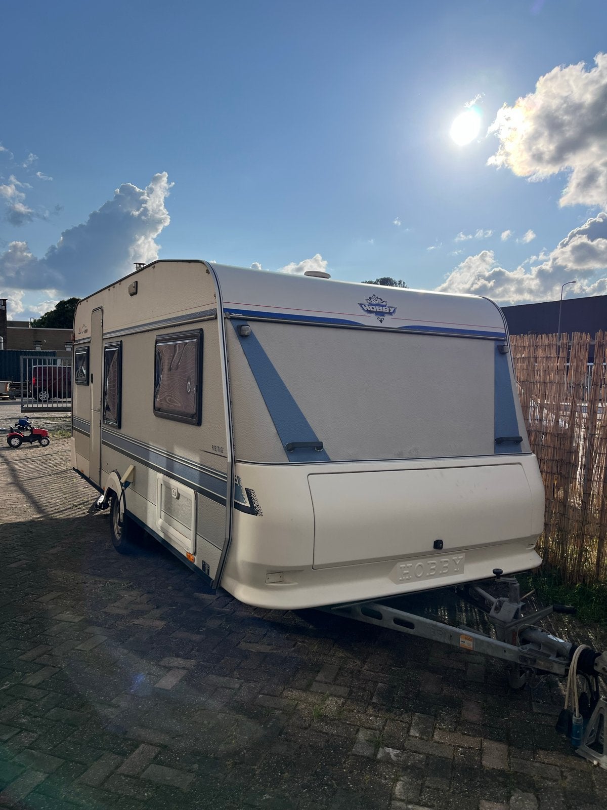 Hobby Caravan - Ruime en comfortabele reisgenoot, Vast bed, Rondzit, Hobby, Particulier