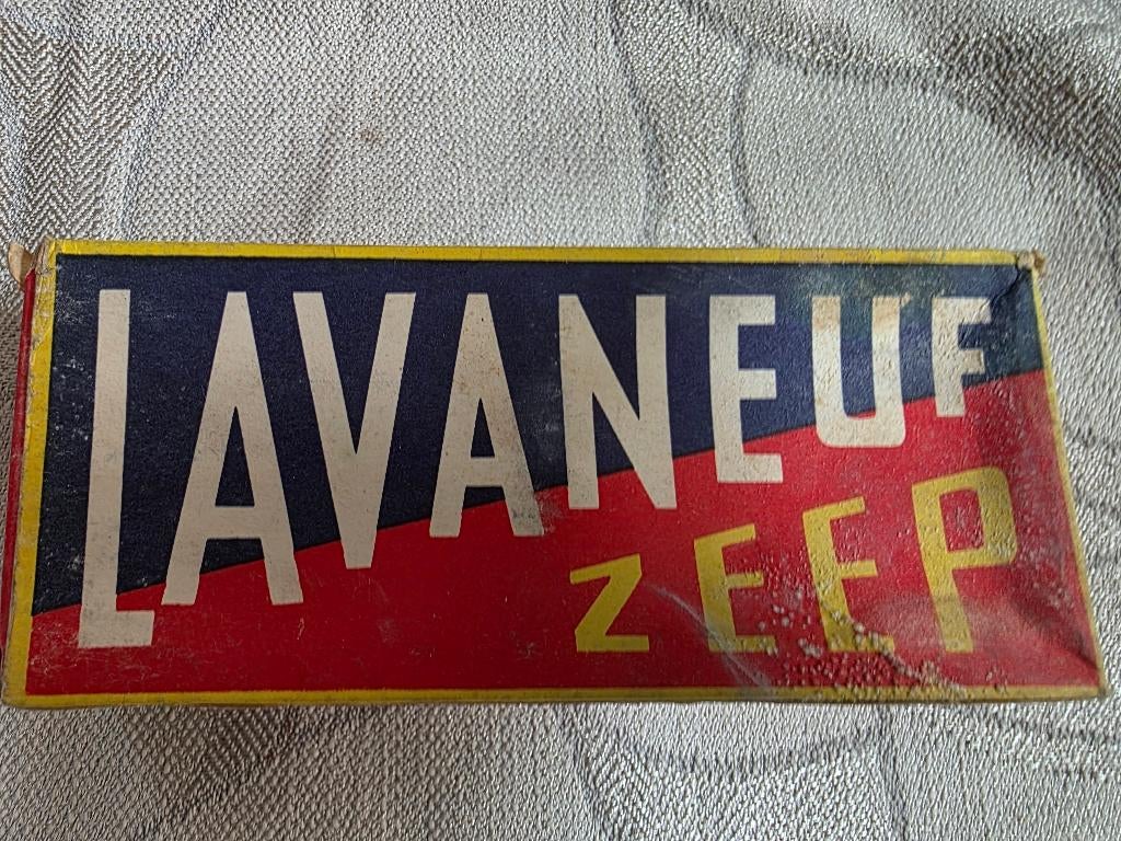 Lavaneuf zeep, Verzamelen, Merken en Reclamevoorwerpen, Ophalen of Verzenden, Nieuw, Verpakking