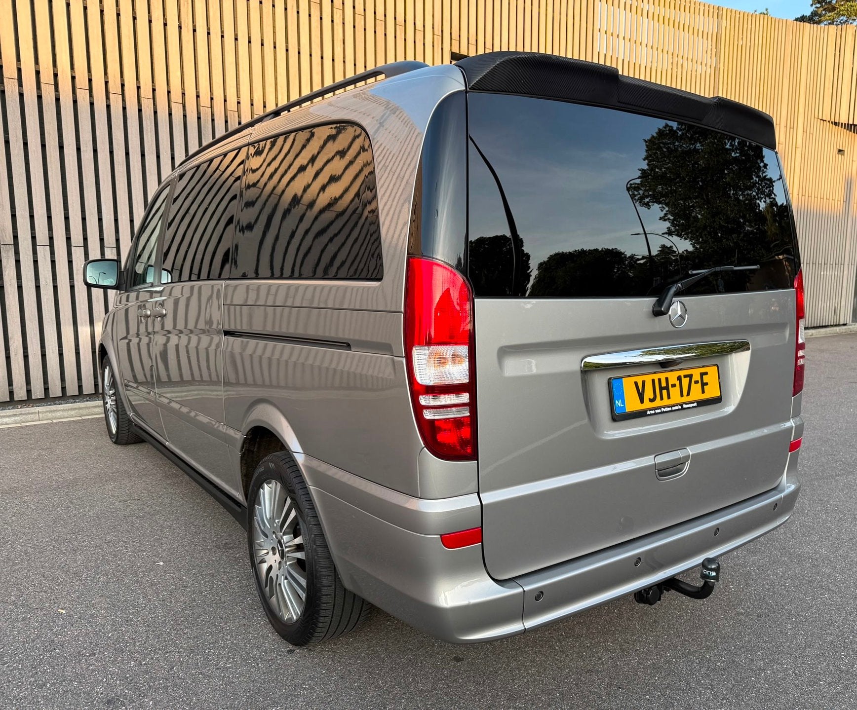 Mercedes-Benz Viano 3.0 CDI V6 /dubbele cabine/ vele opties, Auto's, Automaat, Achterwielaandrijving, Gebruikt, 2284 kg
