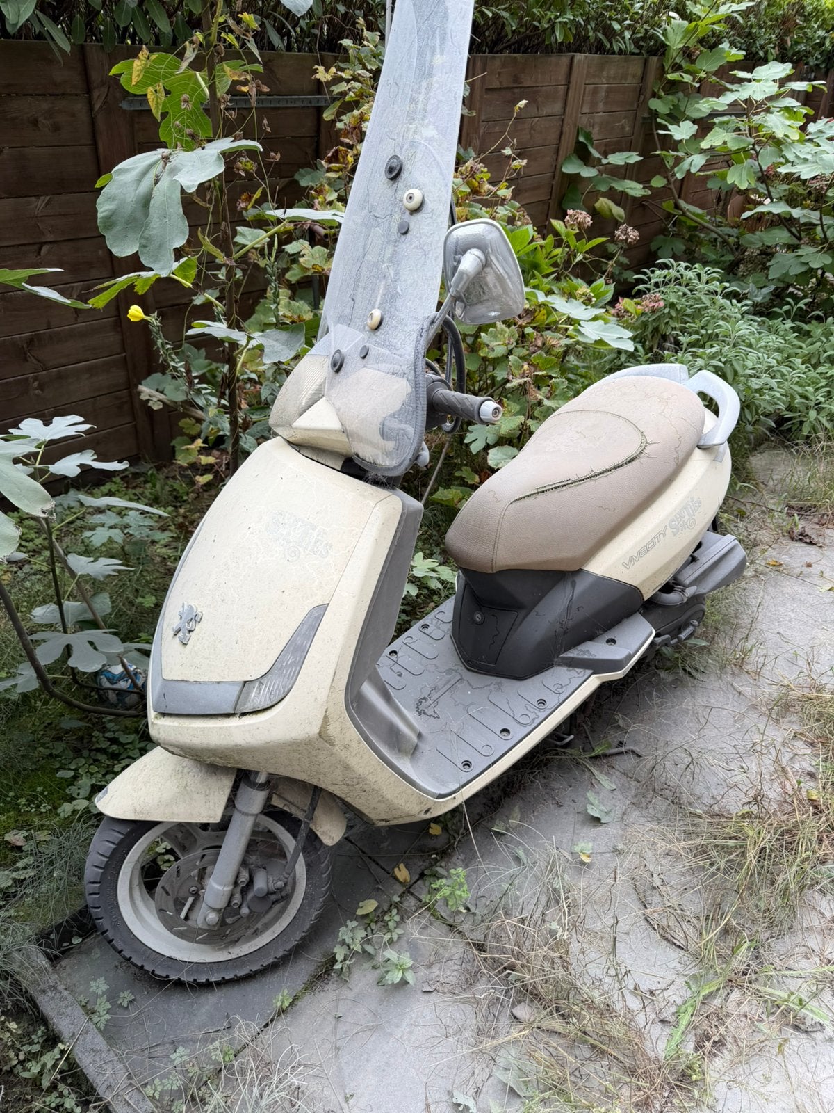 2 peugot opknapscooters., Ophalen of Verzenden, Gebruikt, Benzine, Peugeot