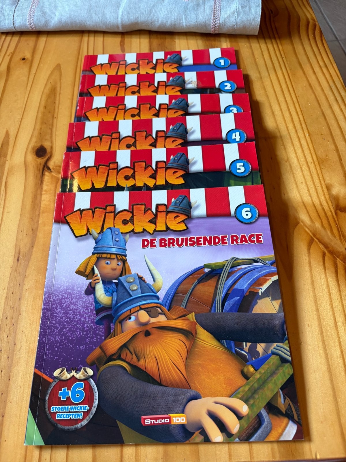 Wickie de viking 1 tot en met 6, Complete serie of reeks, Ophalen of Verzenden, Zo goed als nieuw, Europa