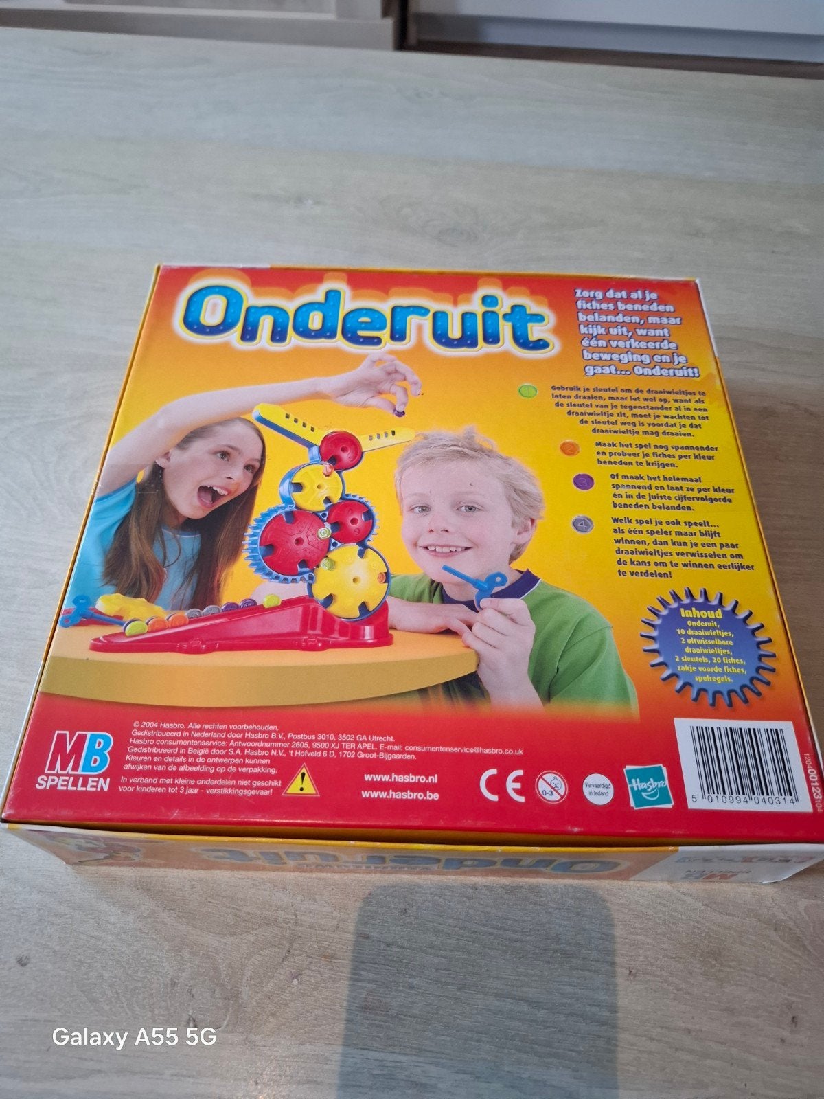Onderuit spel van MB Spellen - Zo goed als nieuw, Hobby en Vrije tijd, Gezelschapsspellen | Bordspellen, MB Spellen, Een of twee spelers
