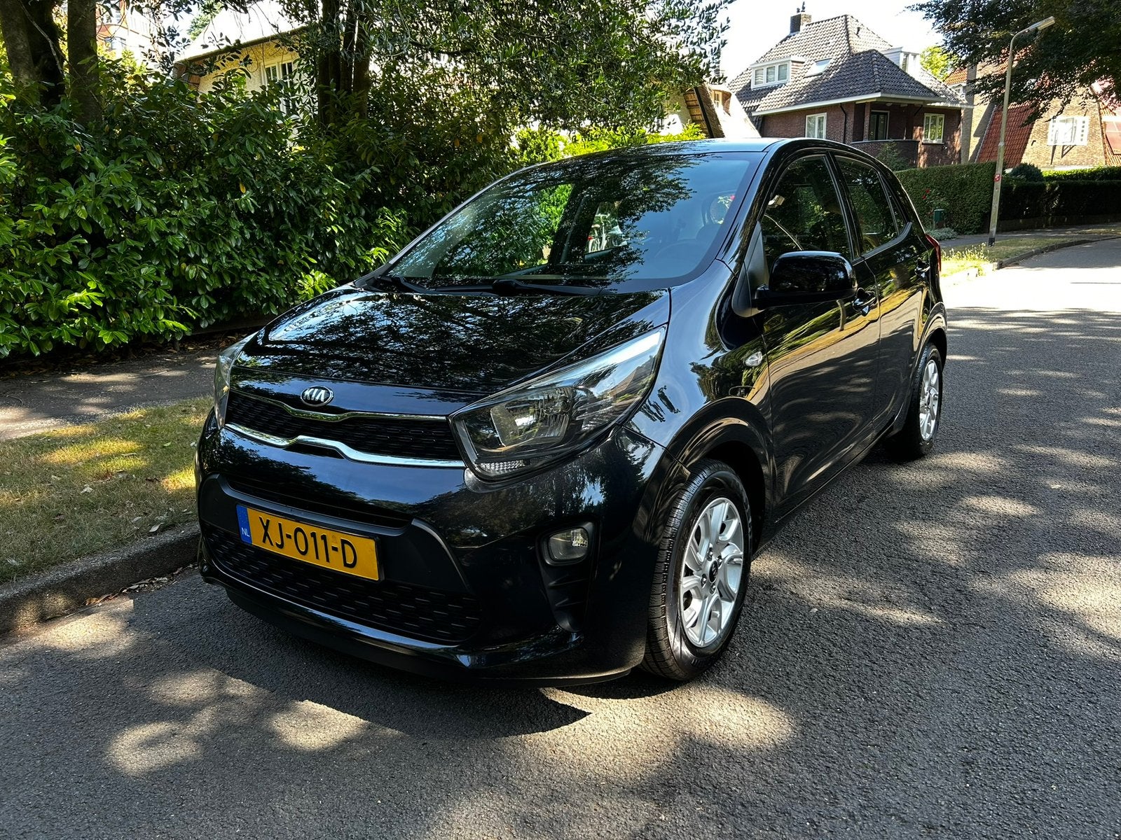Kia Picanto 1.0, 2019, Navigatie, CarPlay, Camera, NL-Auto, Voorwielaandrijving, Start-stop-systeem, Stof, 4 stoelen