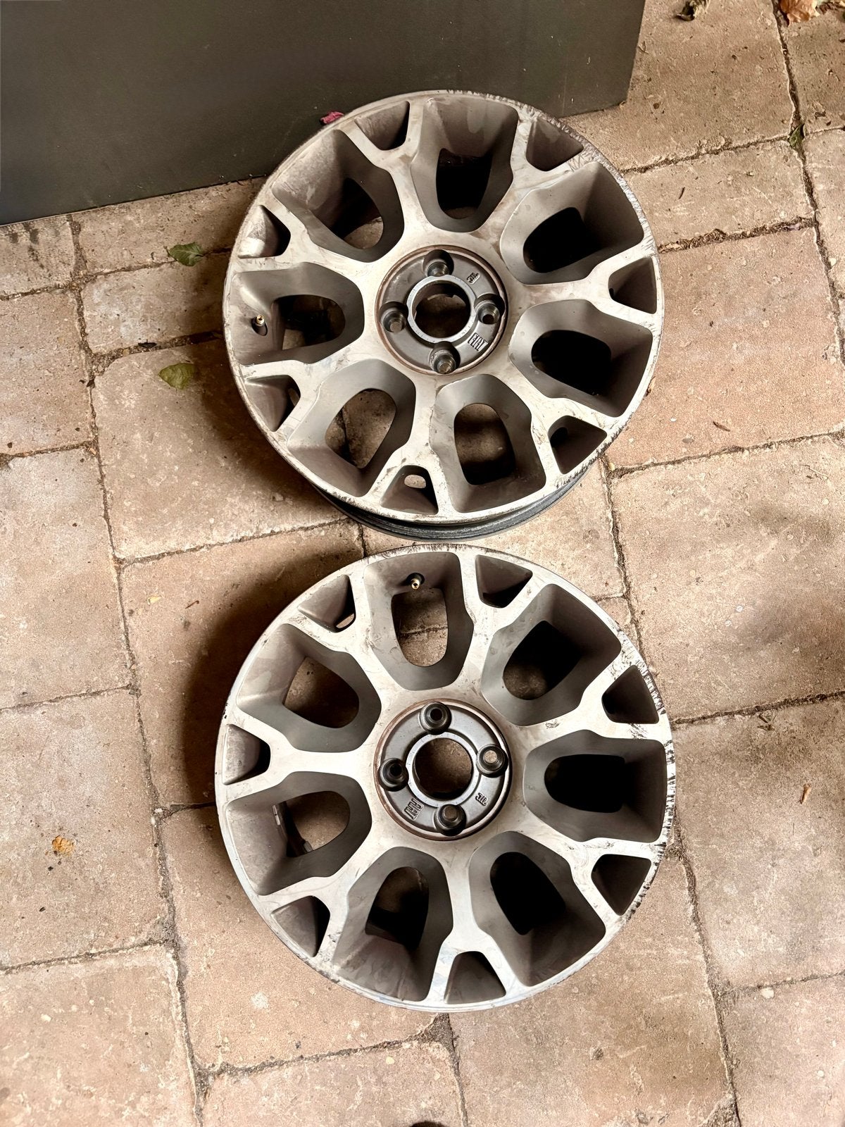 2 Originele Fiat 500 velgen, Auto-onderdelen, Ophalen, Gebruikt, Velg(en), 16 inch