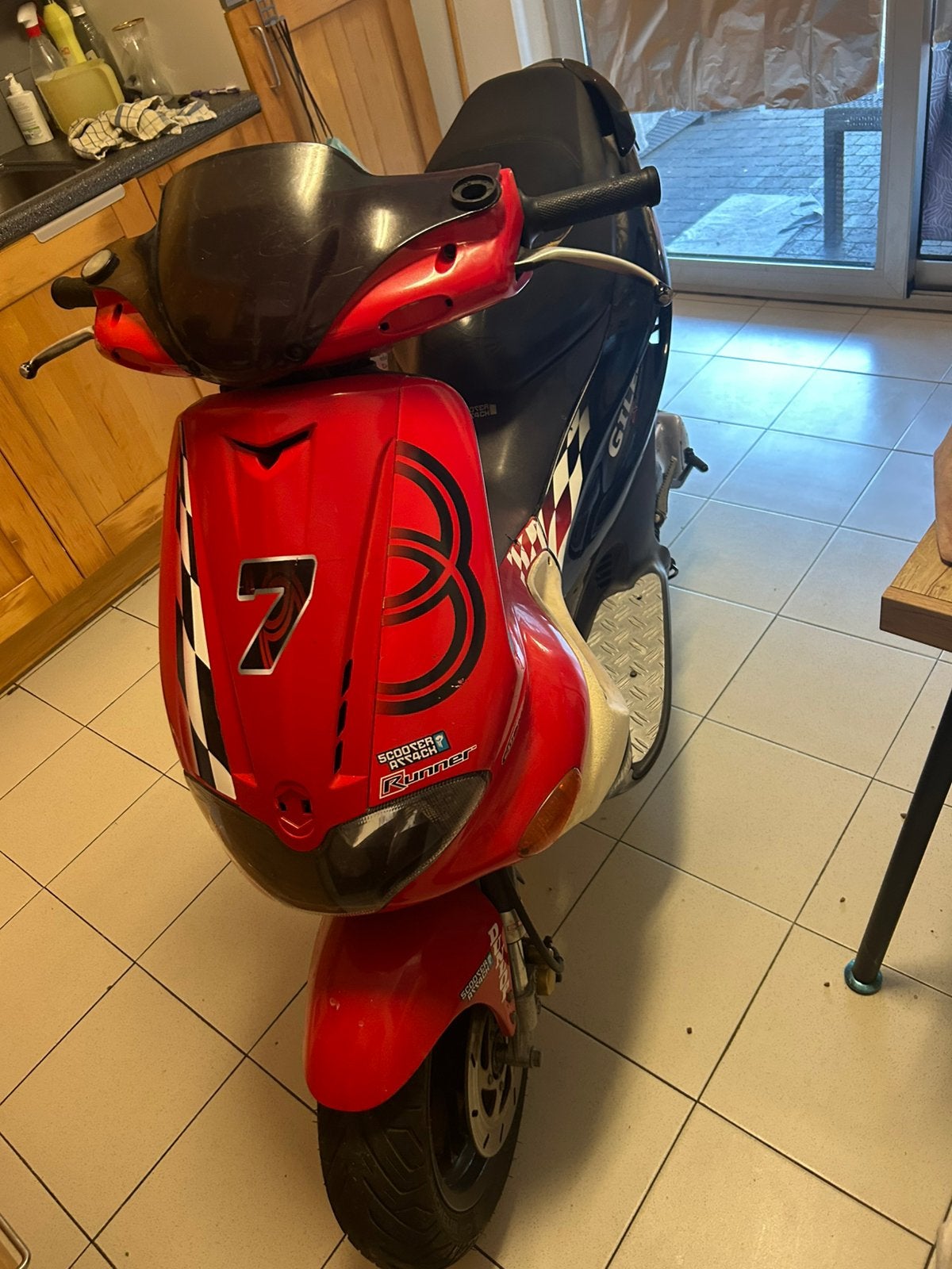 Gilera runner a klasse, Ophalen, Overige modellen, Zo goed als nieuw, Maximaal 25 km/u