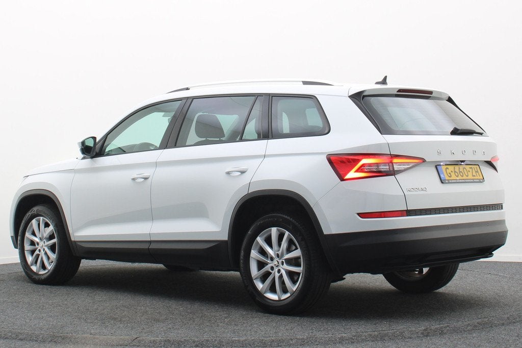 Skoda Kodiaq 1.5 TSI Limited Business Edition Automaat LED,, Auto's, Skoda, 4 cilinders, 150 pk, Wit, Origineel Nederlands