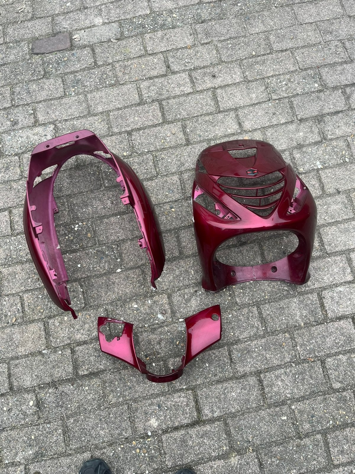Piaggio zip sp candy red kappenset, Ophalen