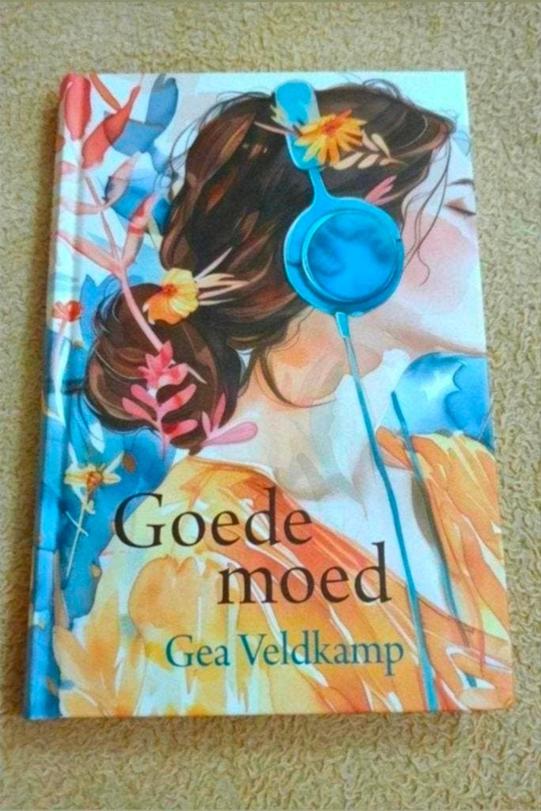 Gea Veldkamp  - Goede moed, Boeken, Romans, Zo goed als nieuw, Ophalen of Verzenden