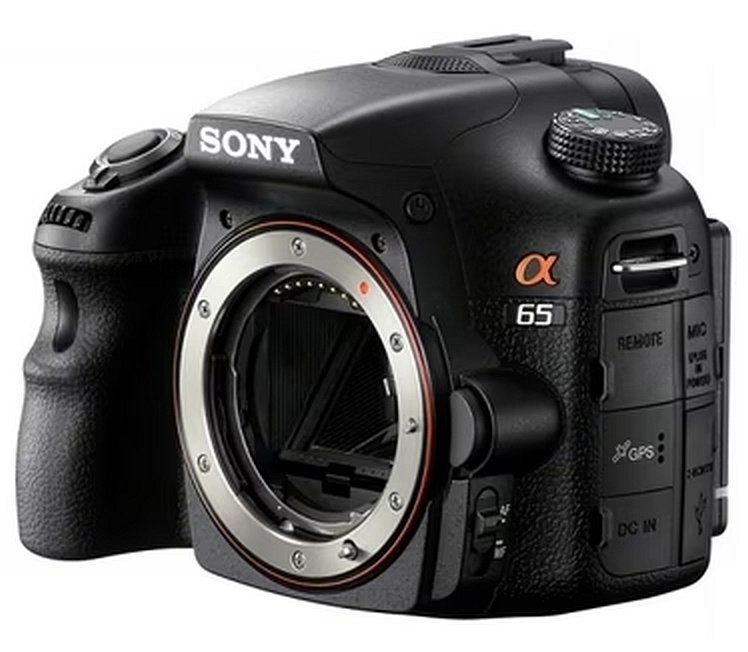 sony A65 + Sony DT 18-135mm f3.5-5.6 SAM + TAMRON 70-300, Ophalen of Verzenden, Zo goed als nieuw, Sony, 8 keer of meer