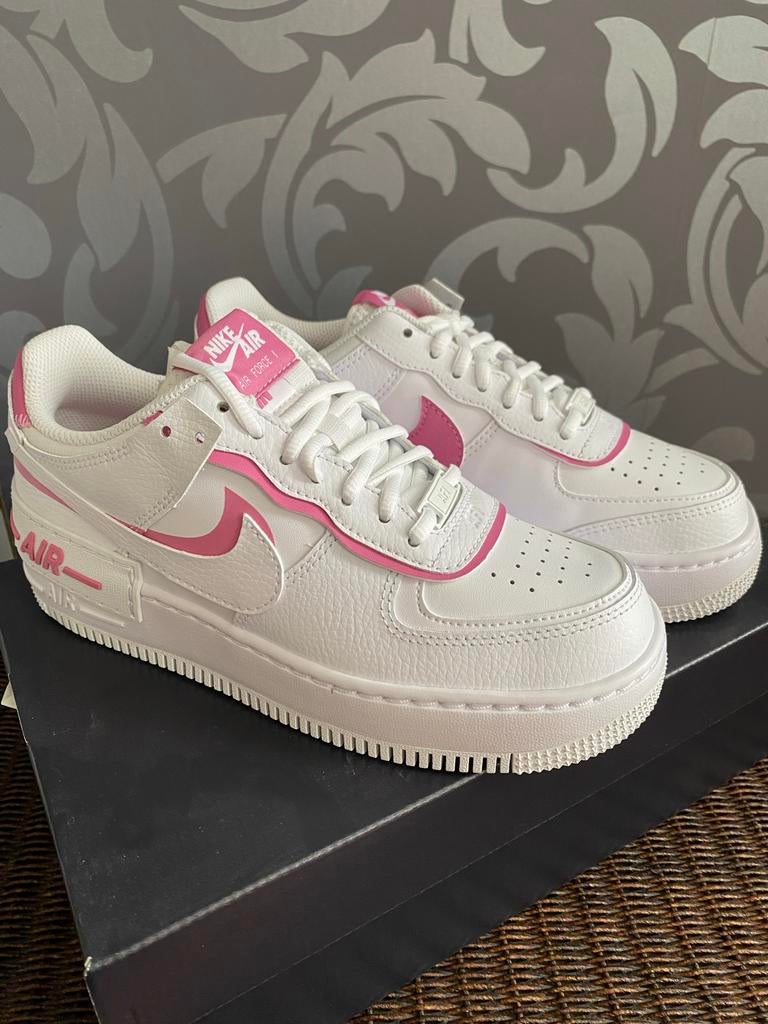 Nike Air Force 1 Shadow White Magic Flamingo - Maat 37.5, Wit, Nieuw, Ophalen of Verzenden, Sneakers of Gympen