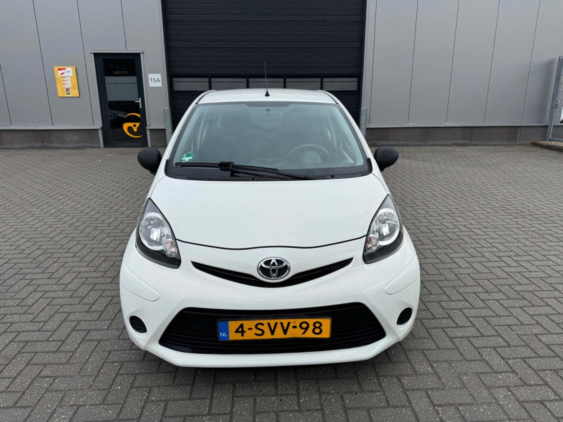 Toyota Aygo 1.0 VVT-i Now, Auto's, Toyota, Voorwielaandrijving, Gebruikt, 4 stoelen, Origineel Nederlands