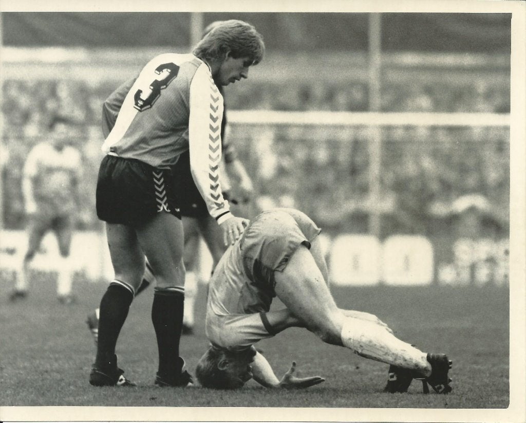 persfoto Frans van der Linde 28-08-1988 RKC - Feyenoord, Verzenden, Feyenoord, Poster, Plaatje of Sticker