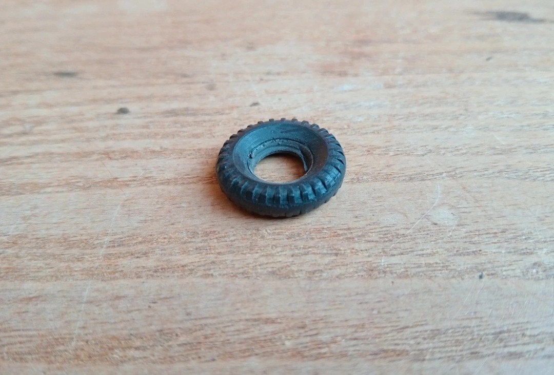 Dinky supertoys 956 turntable fire escape wheel rubber tire, Ophalen of Verzenden, Gebruikt