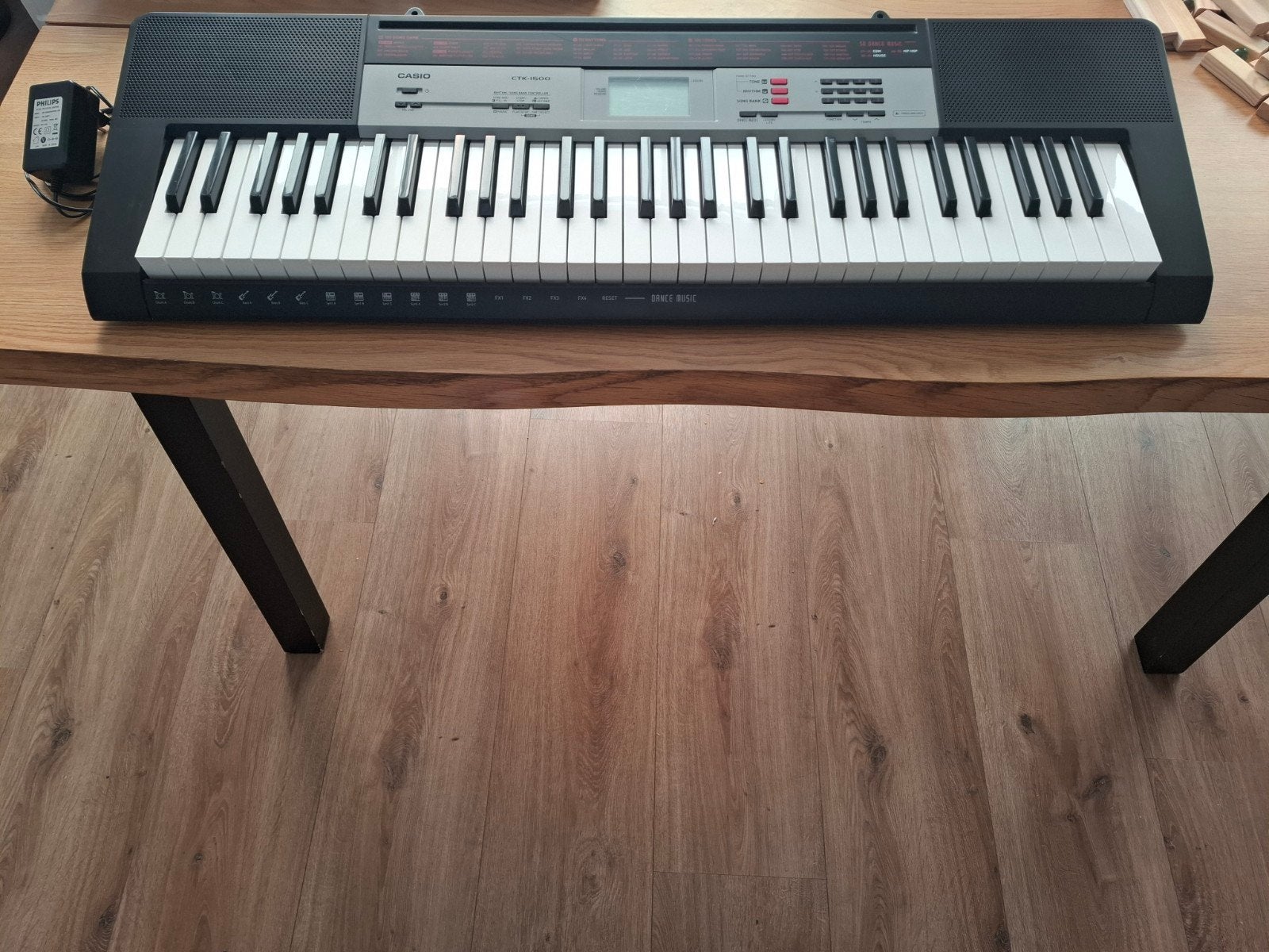 Casio CTK-1500 Keyboard - Zo goed als nieuw, Ophalen of Verzenden, Zo goed als nieuw, 61 toetsen, Casio