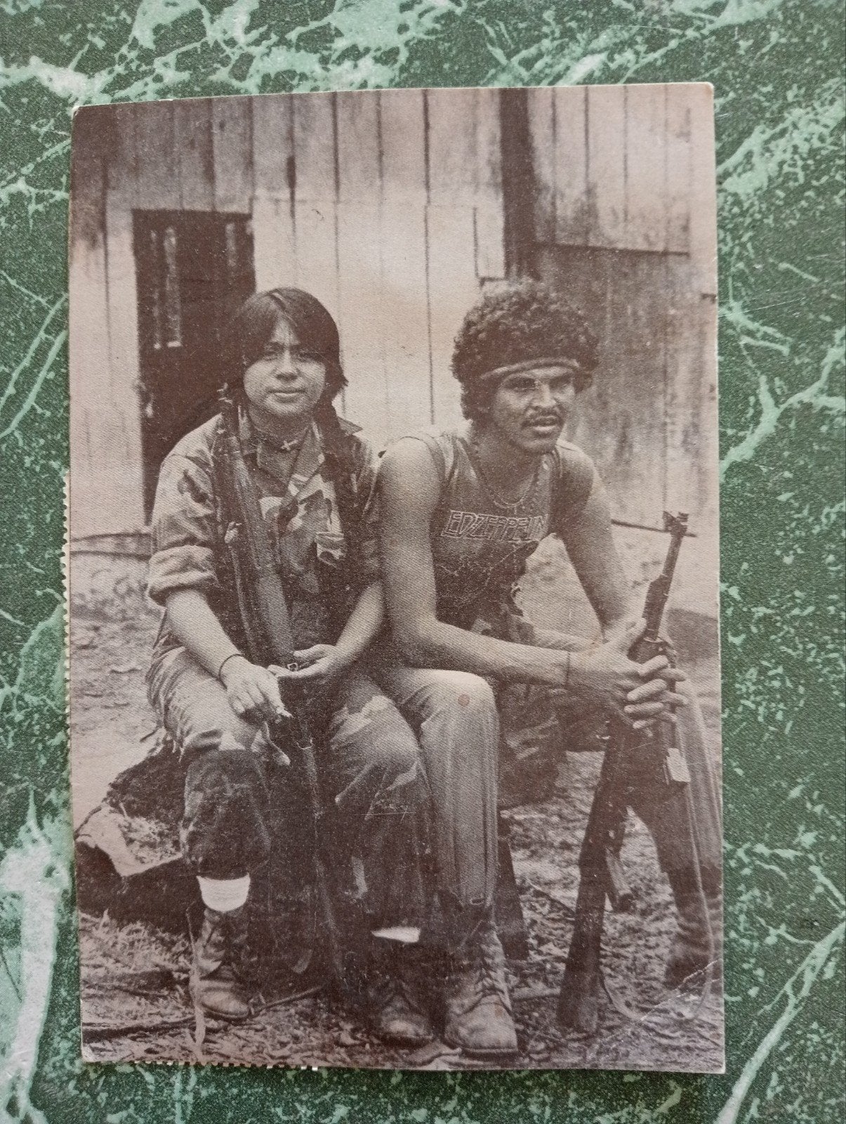 Nicaragua jaren 80 ansichtkaart Foto Rebellen, Verzamelen, Foto's en Prenten, Ophalen of Verzenden, Voor 1940, Gebruikt, Overige onderwerpen