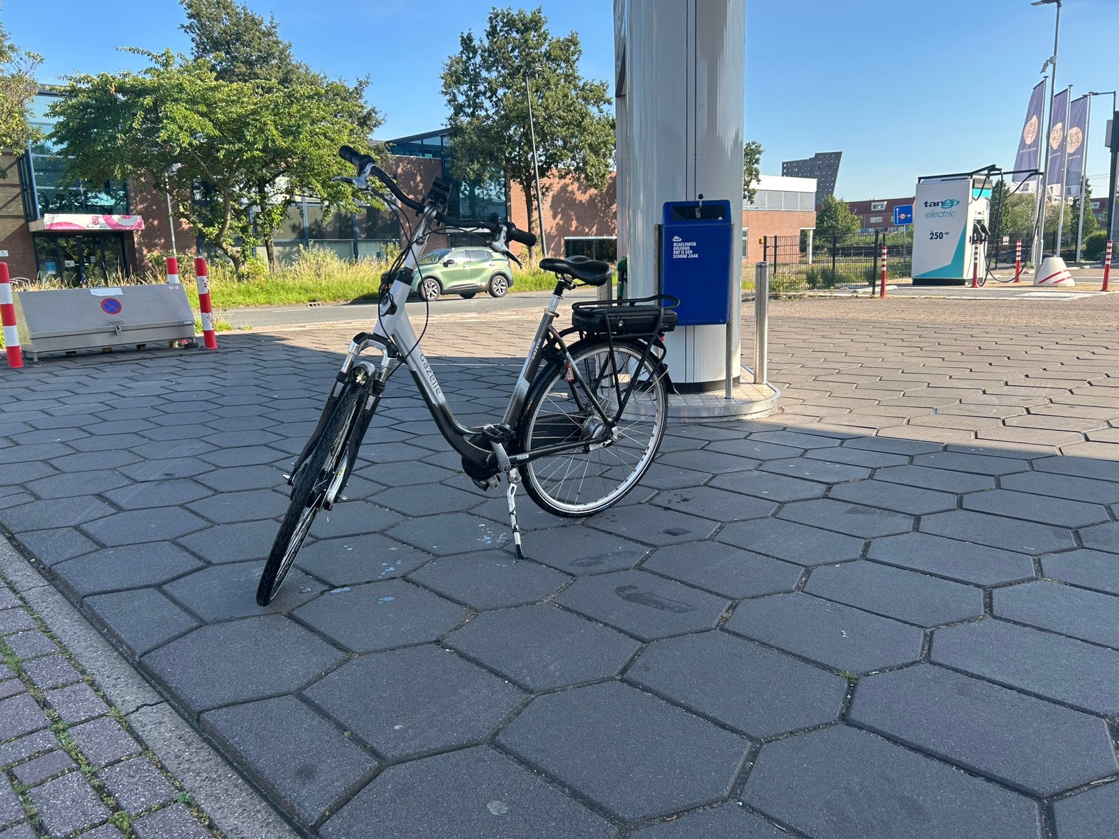 elektrische fiets gazelle met nieuwe accu bieden vanaf 400, Ophalen, Gebruikt, 59 cm of meer, 50 km per accu of meer