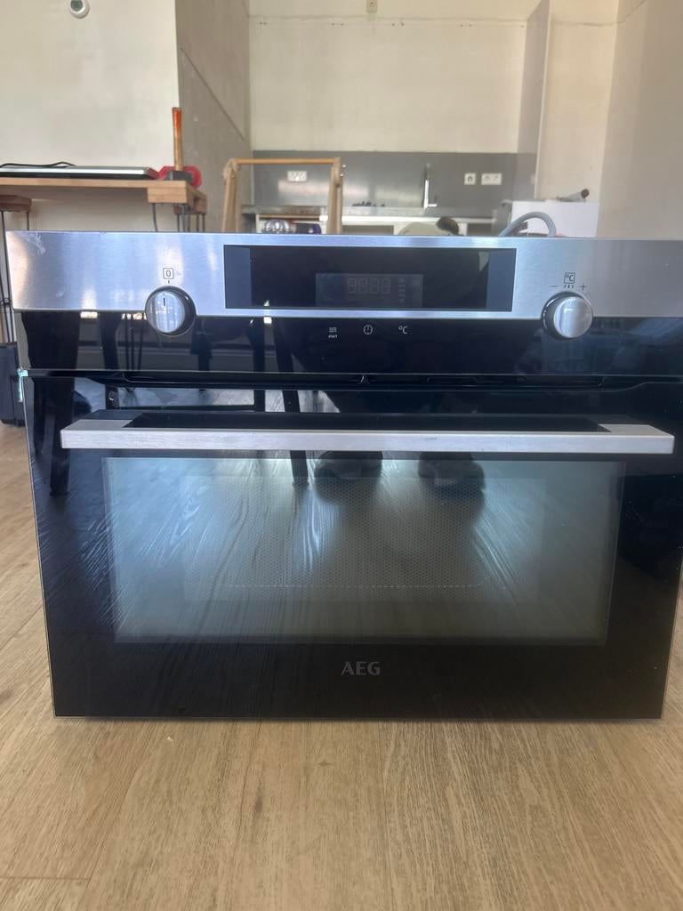 AEG Inbouw Heteluchtoven - Zo goed als nieuw, Witgoed en Apparatuur, Ovens, Ophalen of Verzenden, Inbouw, 55 tot 60 cm, 45 tot 60 cm