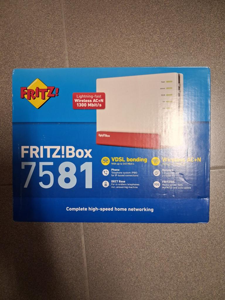 Fritzbox 7581, Computers en Software, Routers en Modems, Router met modem, Ophalen of Verzenden, Nieuw, Fritzbox