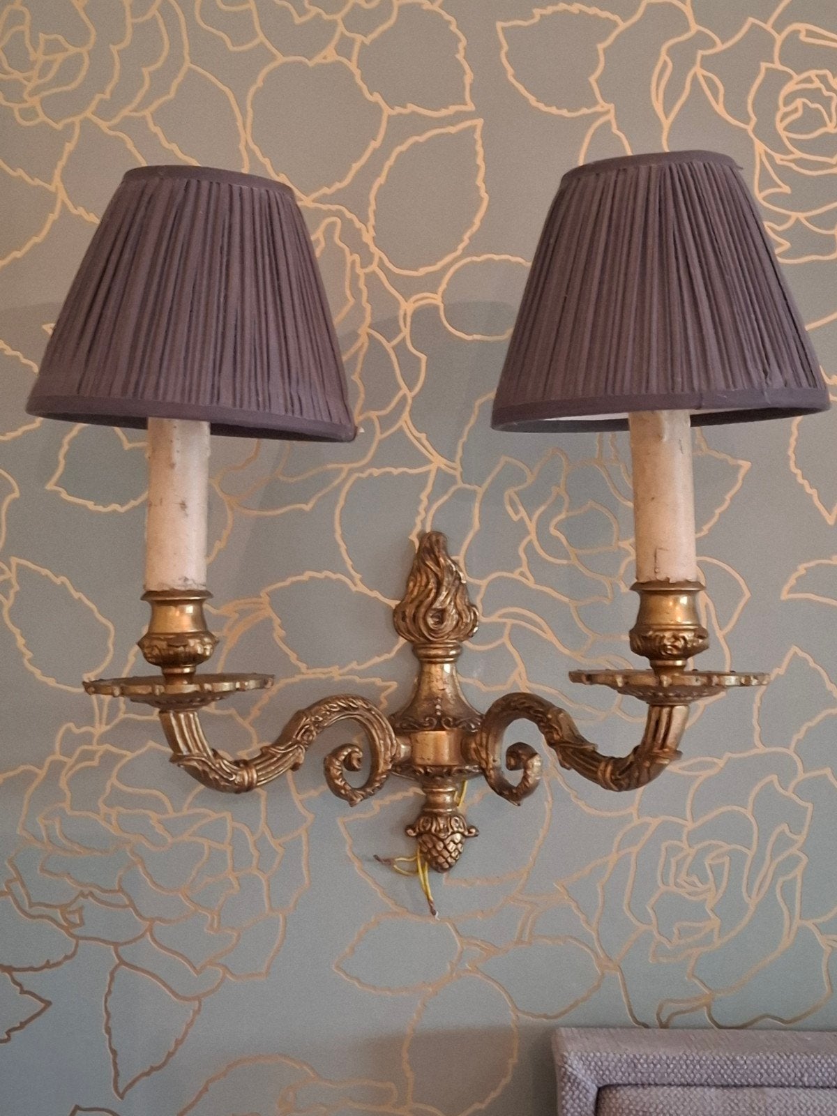 Antieke wandlamp / wandkandelaar – Massief gietwerk – Barok-, Ophalen of Verzenden