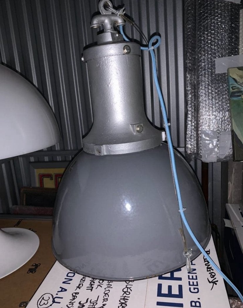 Industriële lanp ( 2 stuks) vintage 1972, Ophalen, Zo goed als nieuw