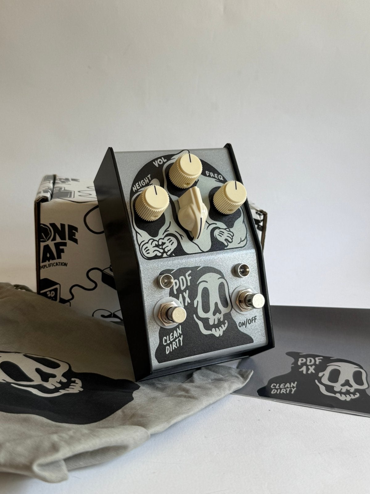 Stone Deaf - PDF 1X, Ophalen of Verzenden, Zo goed als nieuw
