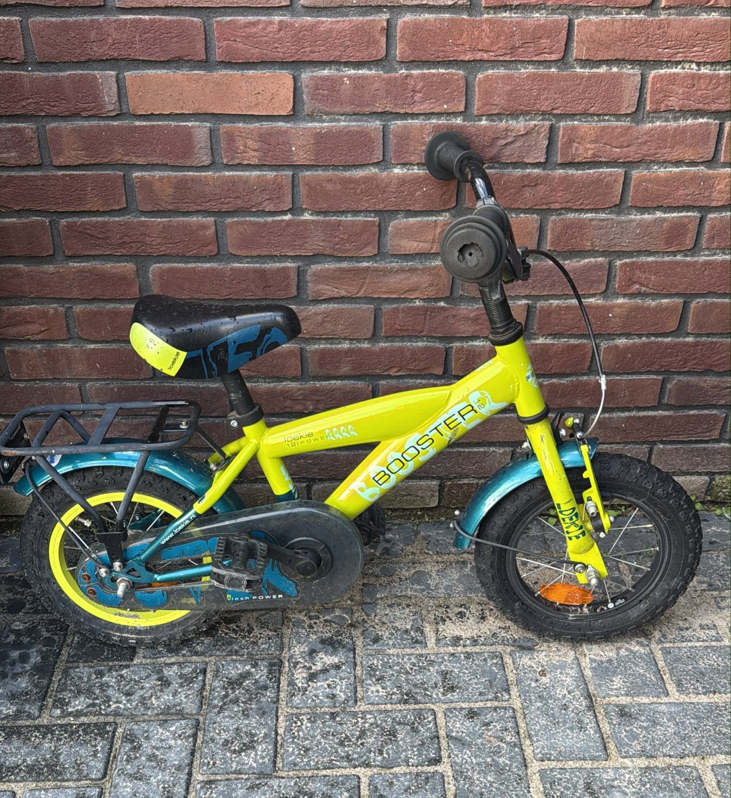 Booster kinderfiets - Geel/Blauw - Zo goed als nieuw, Ophalen, Zo goed als nieuw, Terugtraprem, Minder dan 16 inch