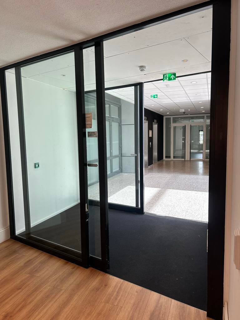 2 Assa Abloy elektrische schuifdeuren 282 breed x 240 hoog., Doe-het-zelf en Verbouw, Deuren en Horren, Ophalen, Gebruikt, Binnendeur