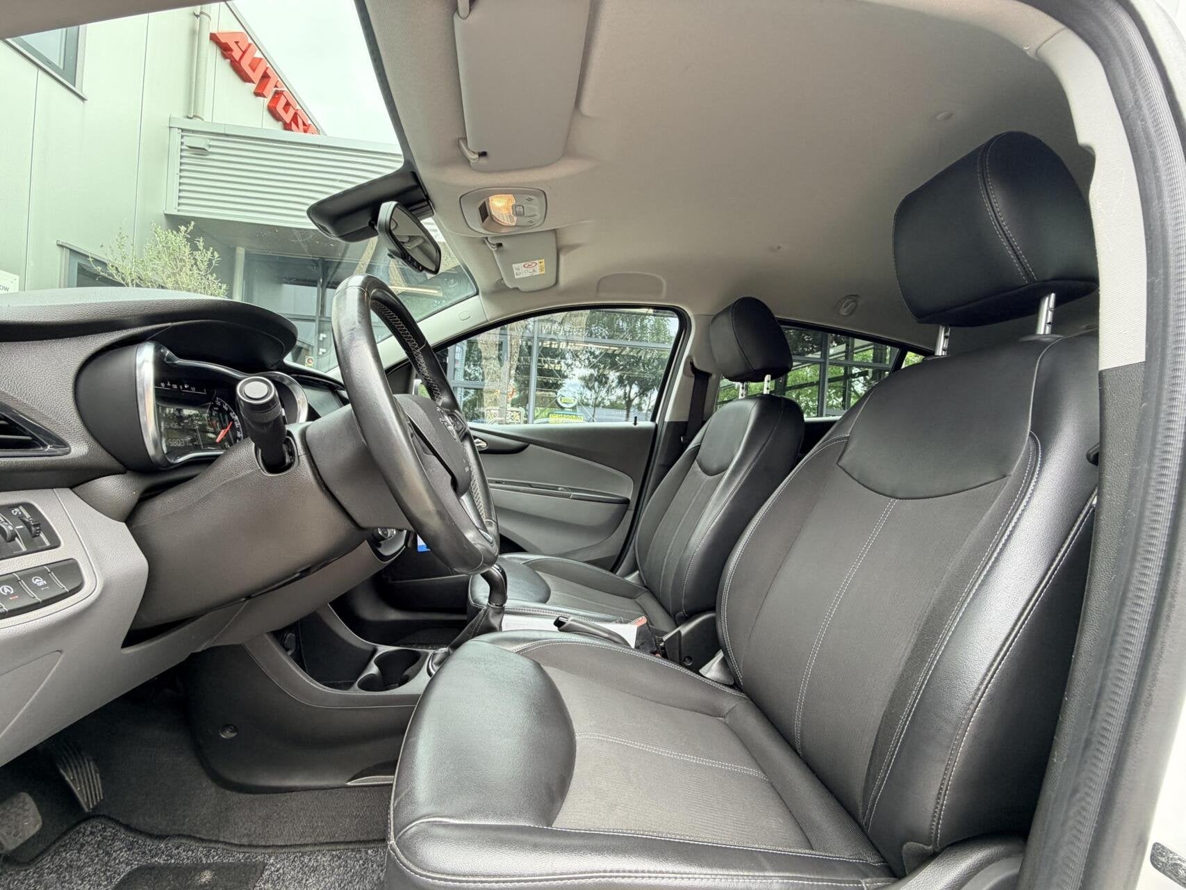 Opel KARL 1.0 ecoFLEX Innovation | Airco | Cruise Control |, Voorwielaandrijving, 839 kg, Gebruikt, Wit