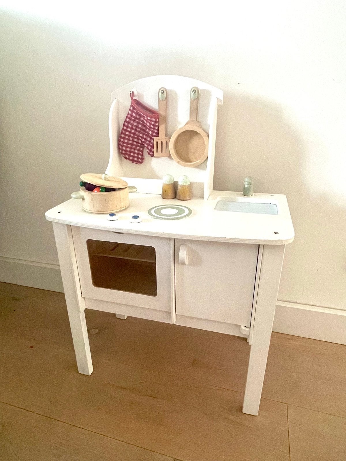 Houten speelkeuken met accessoires, Kinderen en Baby's, Ophalen, Gebruikt, Meubelstuk of Keukentje