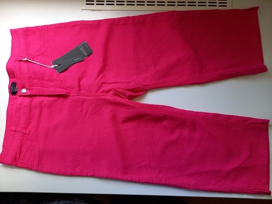 YESTA mooie fuchsia roze 3/4e broek, maat 46 NIEUW, Kort, Verzenden, Maat 46/48 (XL) of groter, Roze