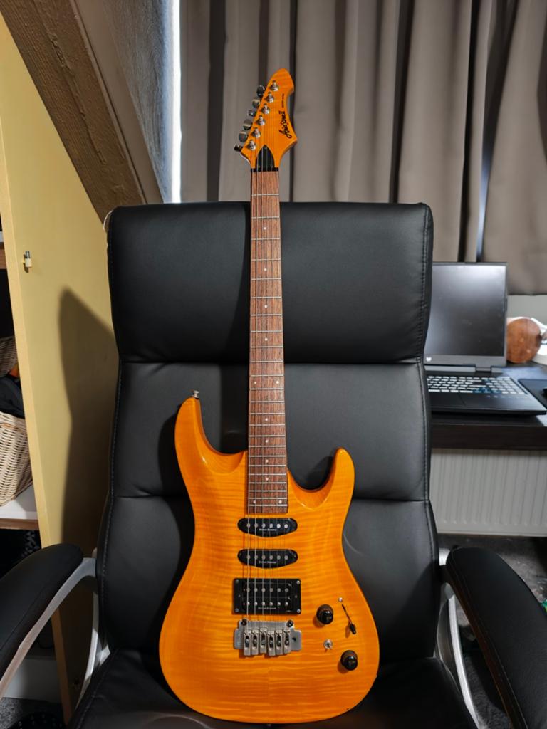 Aria Pro II Magna 90's Series Superstrat, Muziek en Instrumenten, Ophalen, Zo goed als nieuw, Solid body, Overige merken