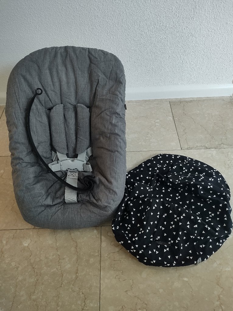 Stokke Newborn anthracite + exra hoes van Ukje alles ZGAN, Ophalen of Verzenden, Zo goed als nieuw, Meegroeistoel, Gordel(s)