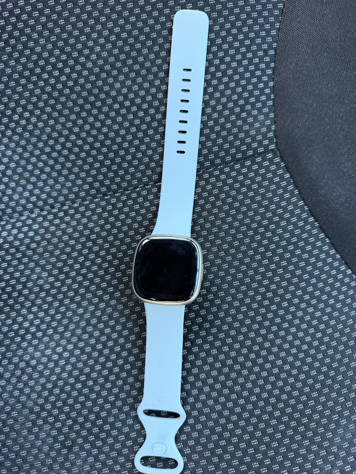Fitbit smartwatch met lichte krasje oplader kwijt, Ophalen, Gebruikt