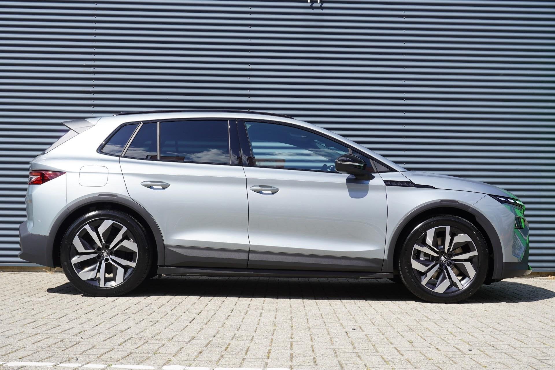 Skoda Elroq 85 286pk Sportline | Business Upgrade Advanced, Automaat, 12 maanden, Achterwielaandrijving, 82 kWh