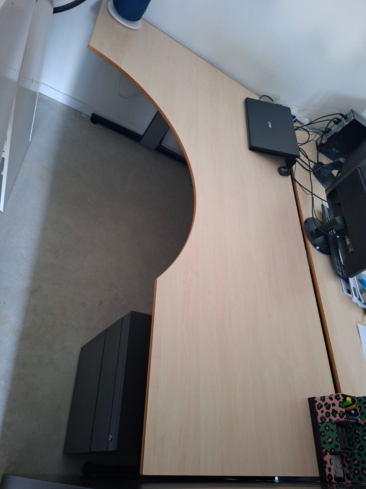 Bureau met ladeblok en 2 kasten, Huis en Inrichting, Bureaus, Ophalen