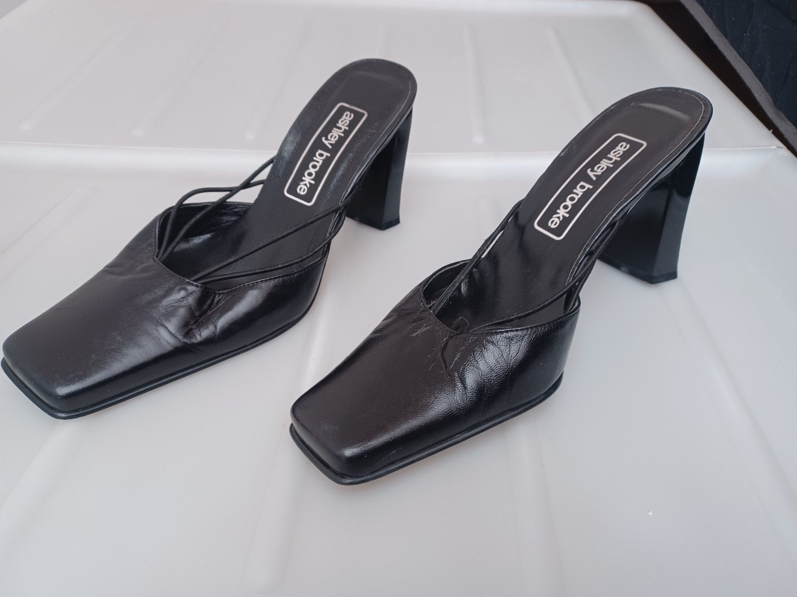 Zwarte Ashley Brooke leren  muiltjes met hak,, Zwart, Nieuw, Ashley Brooke, Sandalen of Muiltjes
